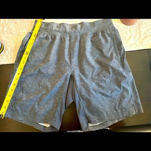 Lululemon men’s large athletic shorts in excellent condition. 7” inseam.